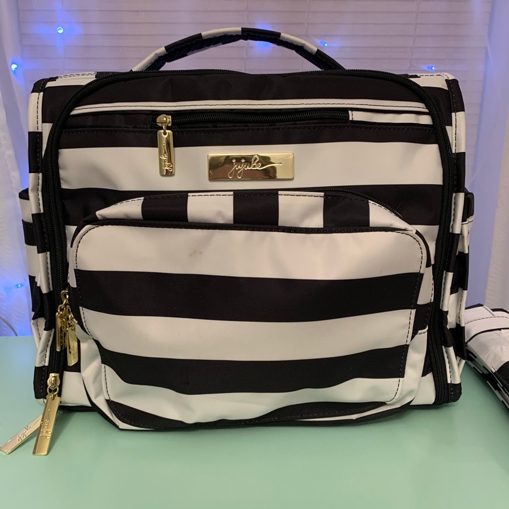 JuJuBe B.F.F Convertible Diaper Backpack/Messenger